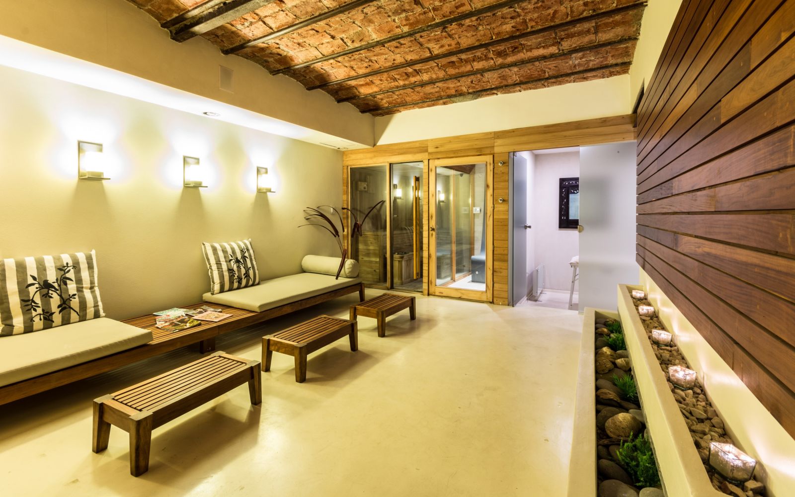 Azur Real Hotel Boutique