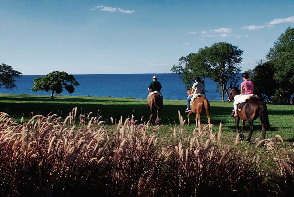 Puerto Valle Hotel de Esteros