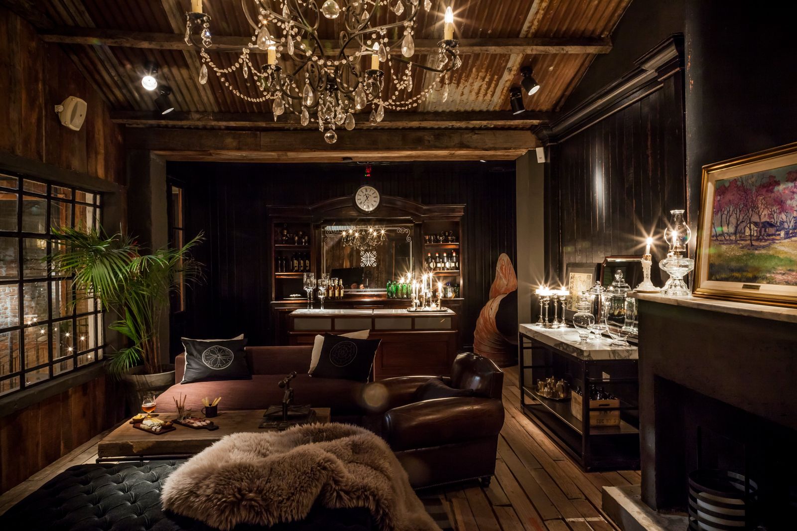 La Alondra, Casa de Huéspedes